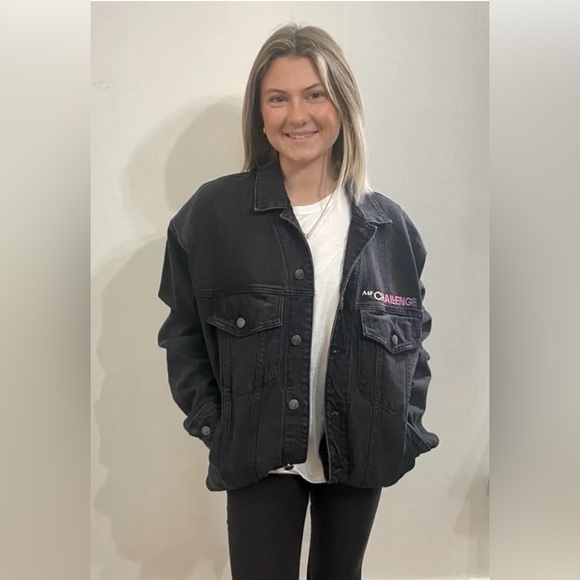 3/$30 NWT RARE ABERCROMBIE & FITCH Jean Jacket Large Black Music Festival - Picture 1 of 16